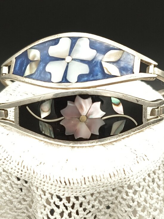 Alpaca Mexico Jewelry - Vintage Alpaca Mexico Floral Abalone Shell Inlay Hinged Lot of 2 Bangle Bracelet